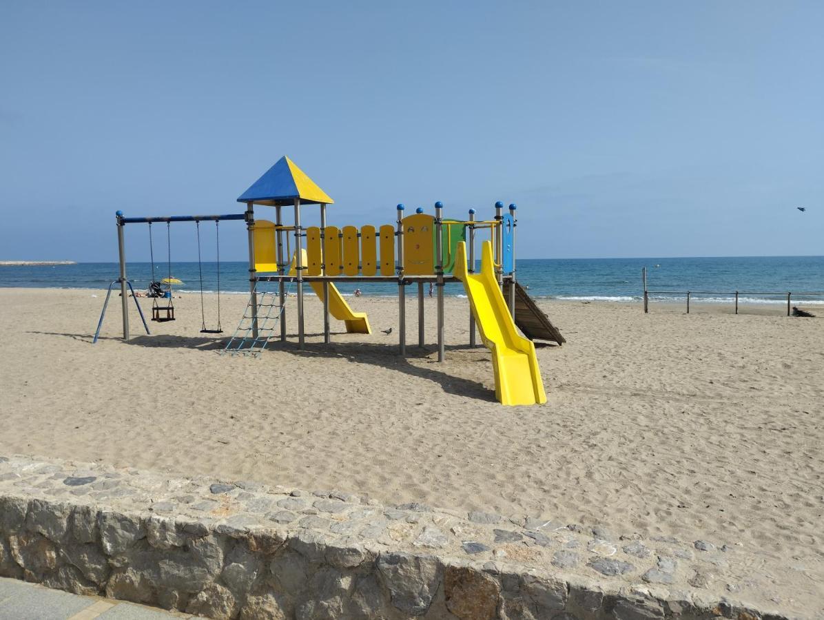Atico Frente Al Mar Con Parking Para 5 Personas กาลาเฟลล์ ภายนอก รูปภาพ
