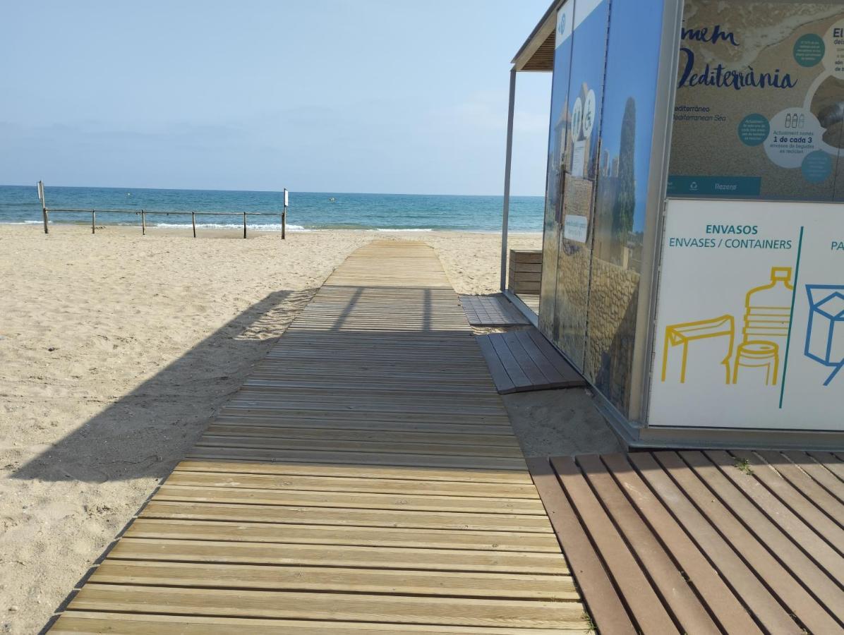 Atico Frente Al Mar Con Parking Para 5 Personas กาลาเฟลล์ ภายนอก รูปภาพ